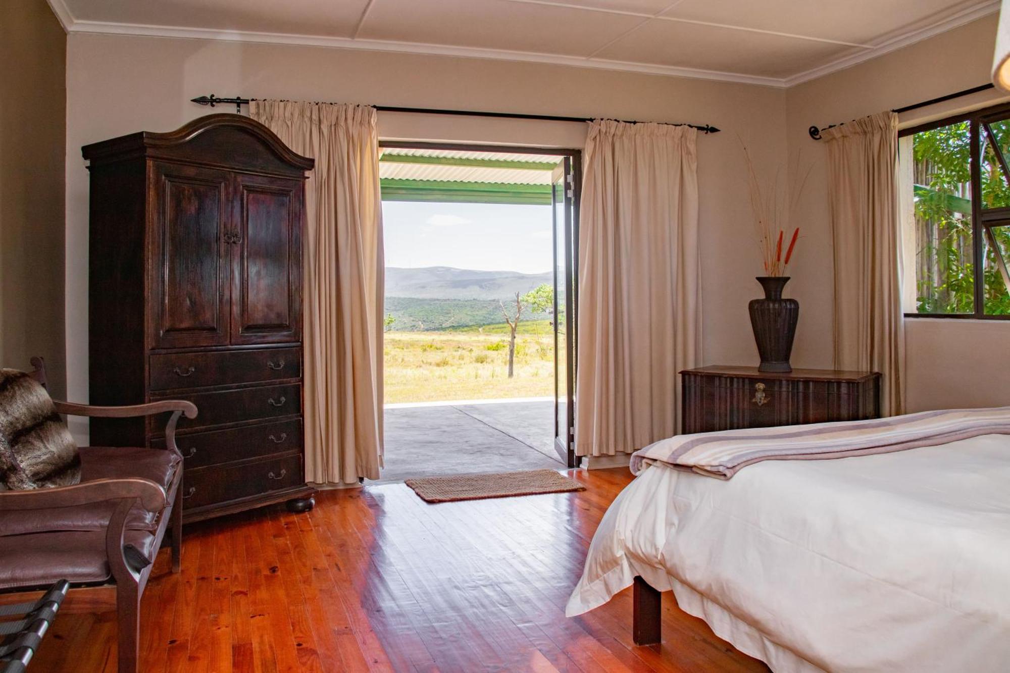 The Ranch House At African Safari Lodge Грейамстаун Экстерьер фото